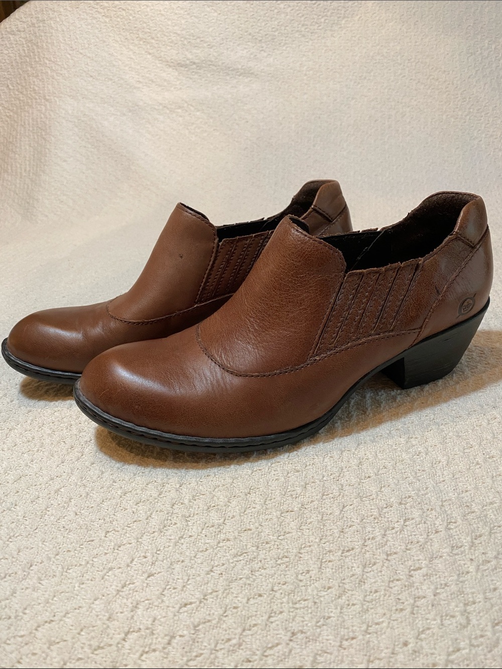 Born Women's Brown Leather Ankle Slip-On Booties
